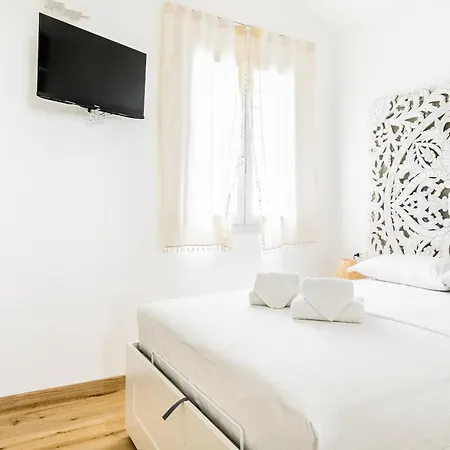 Luxury - Exclusive With Private Box Villa Milano