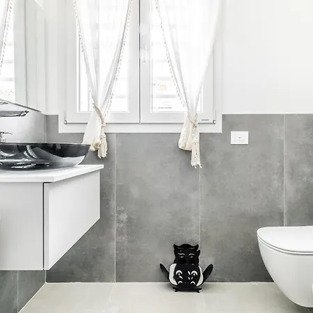 Luxury - Exclusive With Private Box Villa Milano